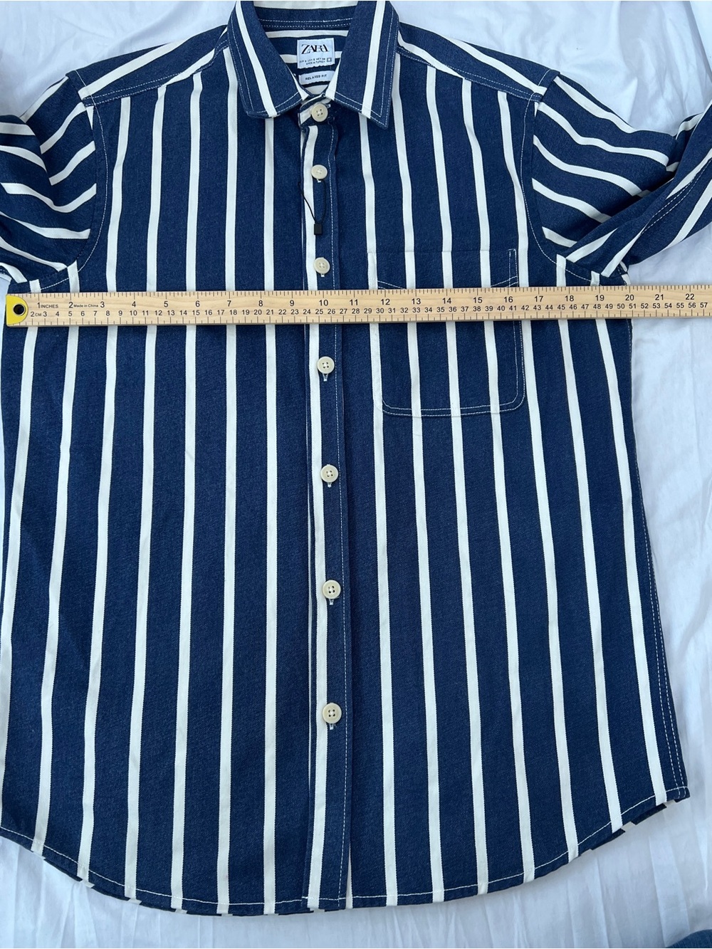 NWOT Zara Navy and White Vertical Stripe Men’s Button-Up Shirt 100% cotton - Picture 9 of 10